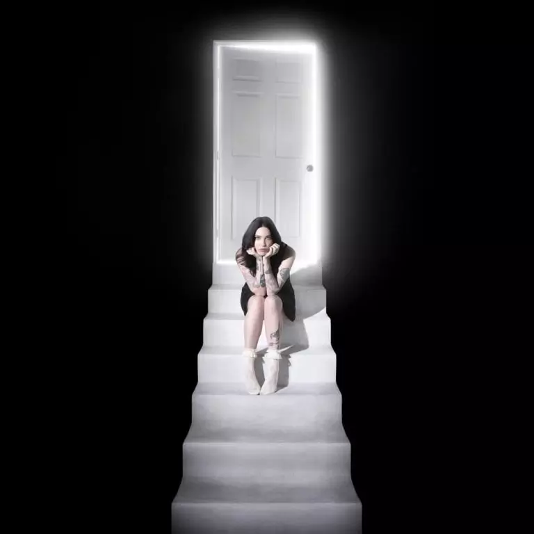 Bishop Briggs – Baggage
