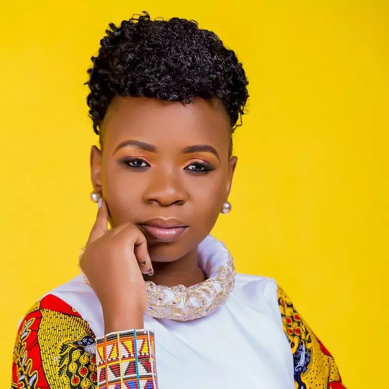 Evelyn Wanjiru – It is Amazing
