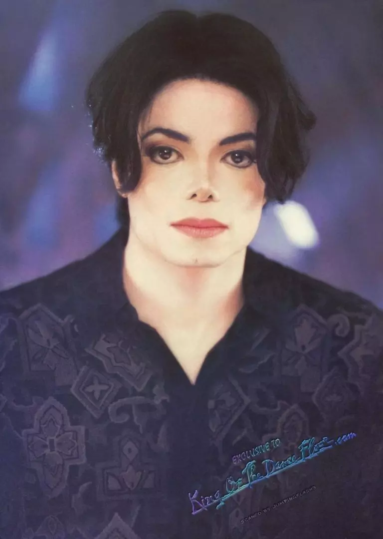 Michael Jackson – Give in To Me