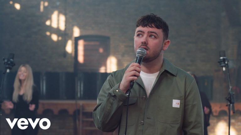 Declan J Donovan – Perfectly Imperfect (Gospel Choir Version)