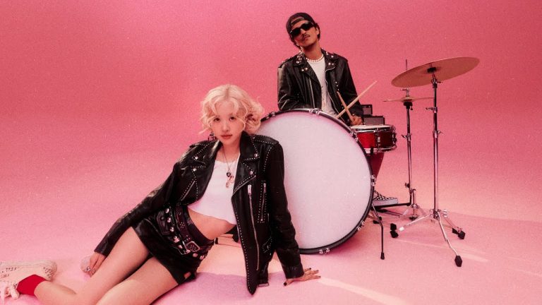 ROSÉ & Bruno Mars – APT