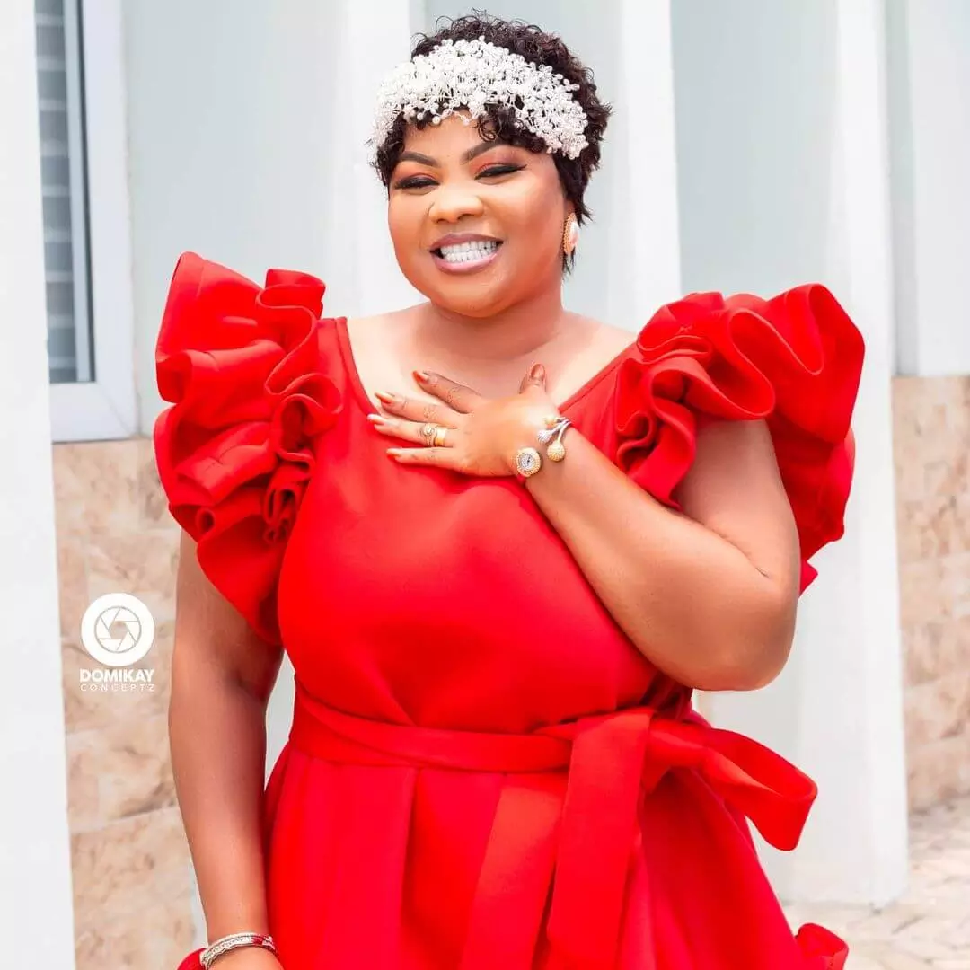 Empress Gifty Osei Biography: Profile, Age, Husband & Songs - 360dopes