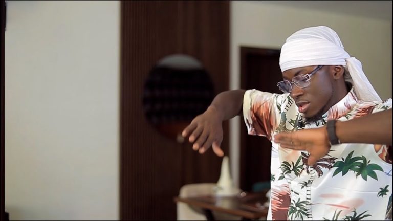 Auta Waziri ft. Momee Gombe – Autar Mata