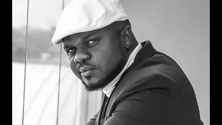 Ken Erics - Onye m Dabere (Songs & Lyrics)