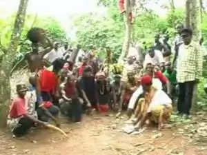 Ajofia na Nnewi - Ana Were Were