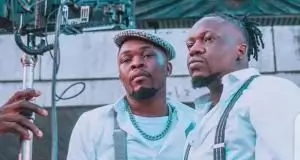 Umu Obiligbo & Victor AD - On God