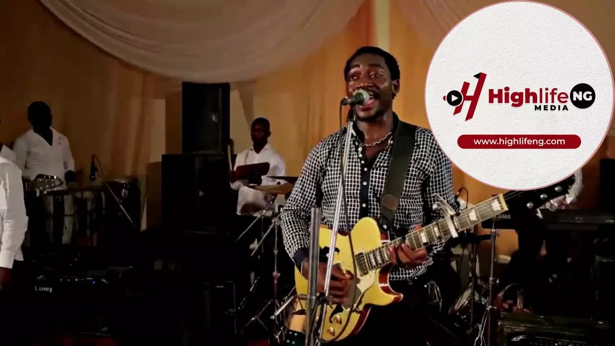 Izon Ebi - Roberth Blessed Memories