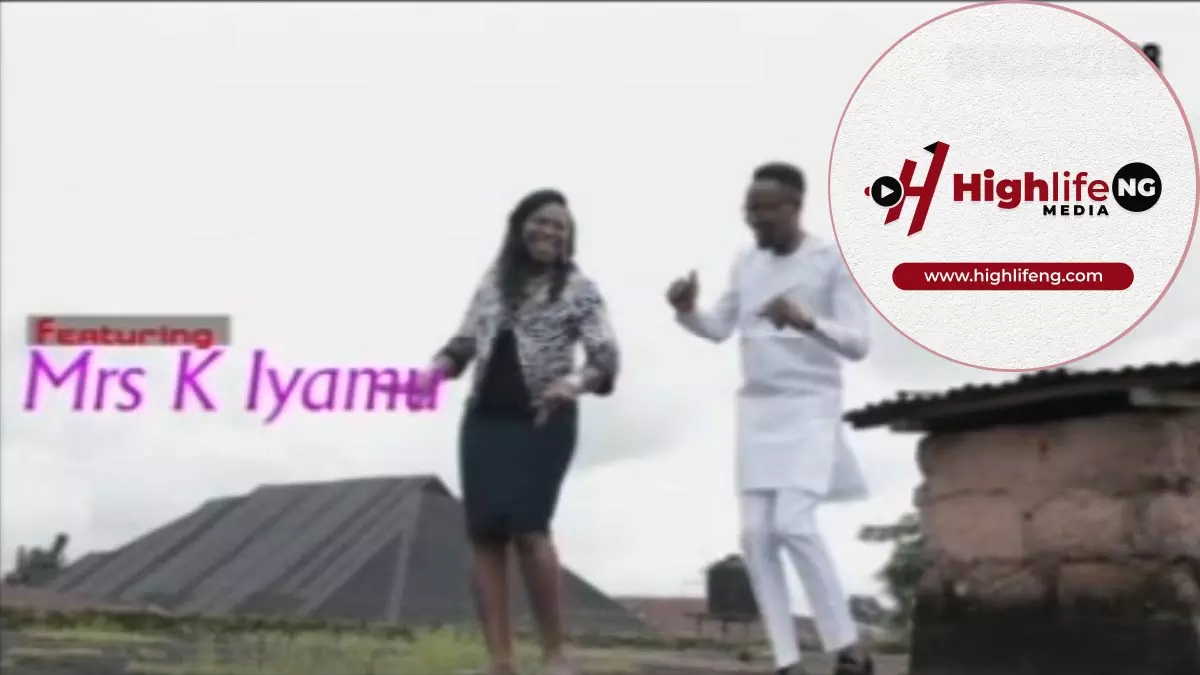 Bright Okuoimose ft. Mrs K Iyamu - Iwinosa