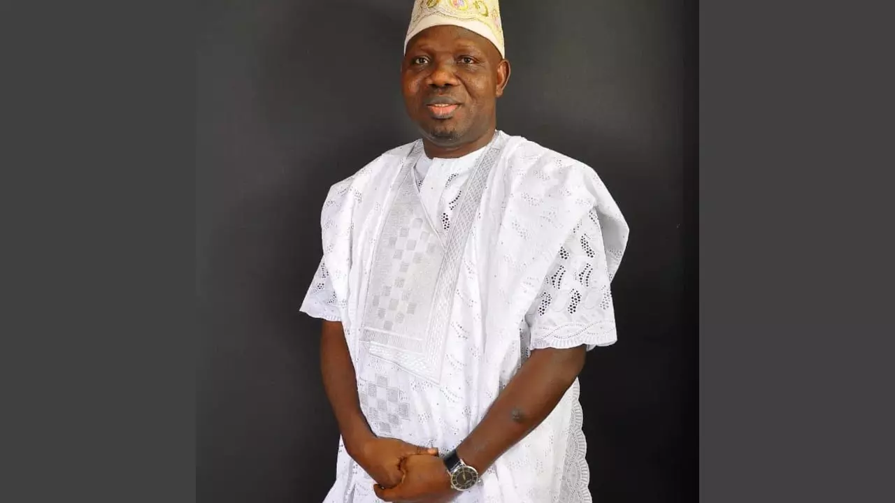 Alhaji Sefiu Alao Adekunle - Eni Lojo Ere Pe